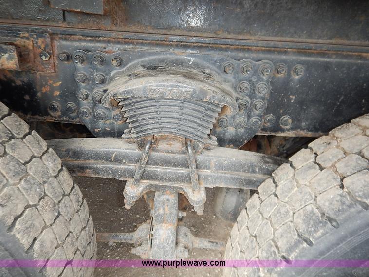 image for item L2493 2001 Sterling LT7500 dump truck