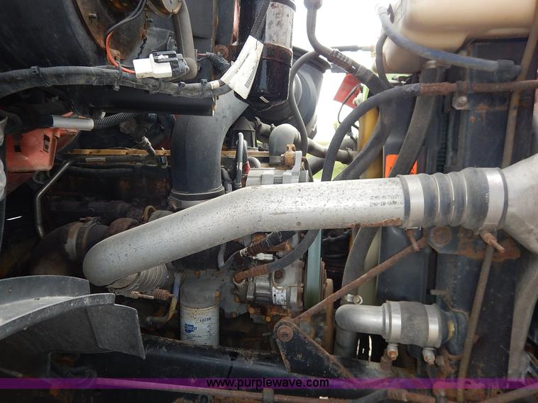 image for item L2493 2001 Sterling LT7500 dump truck