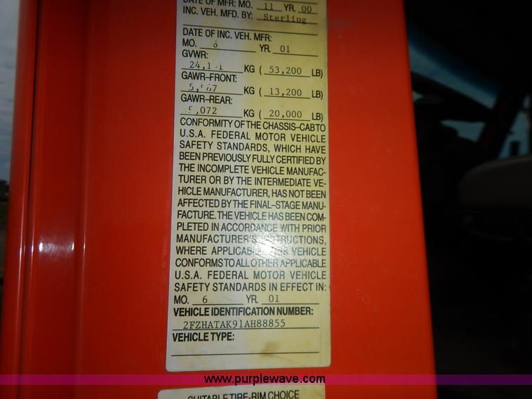 image for item L2493 2001 Sterling LT7500 dump truck