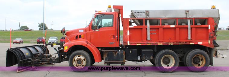 image for item L2494 2001 Sterling LT7500 dump truck
