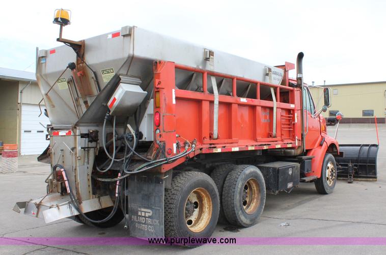 image for item L2494 2001 Sterling LT7500 dump truck