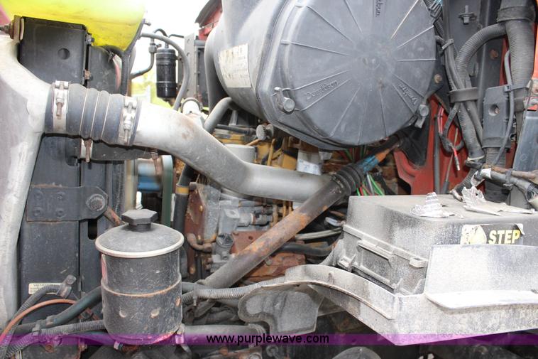 image for item L2494 2001 Sterling LT7500 dump truck