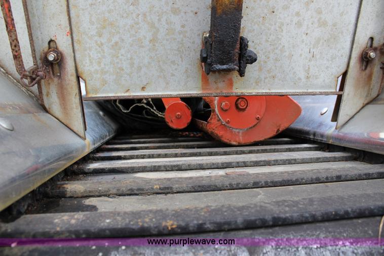 image for item L2494 2001 Sterling LT7500 dump truck