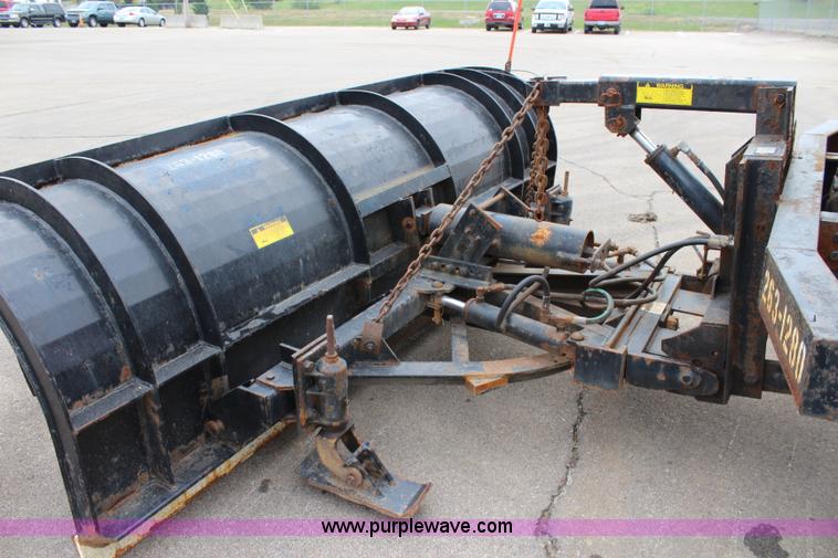 image for item L2494 2001 Sterling LT7500 dump truck