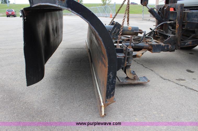 image for item L2494 2001 Sterling LT7500 dump truck