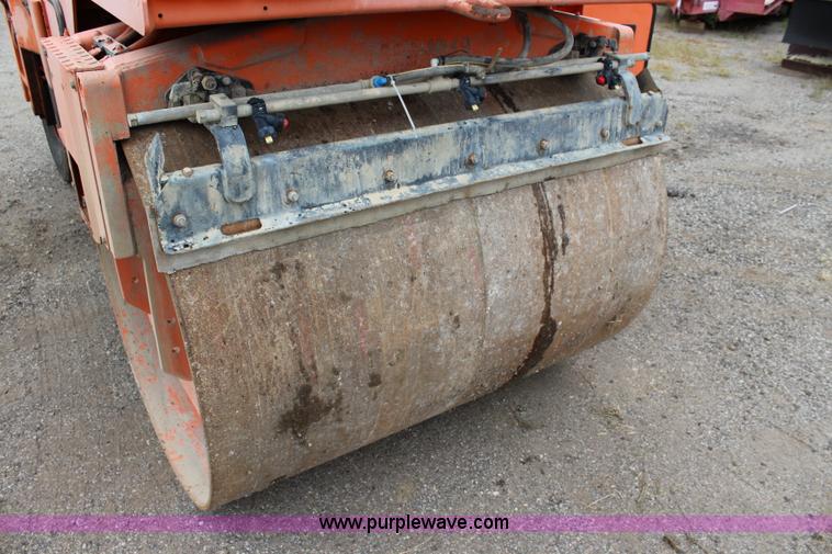 image for item L2497 1999 Hamm DV6K combination roller