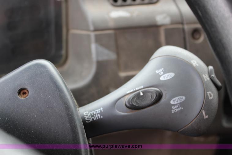 image for item L2498 2001 Sterling LT7500 dump truck