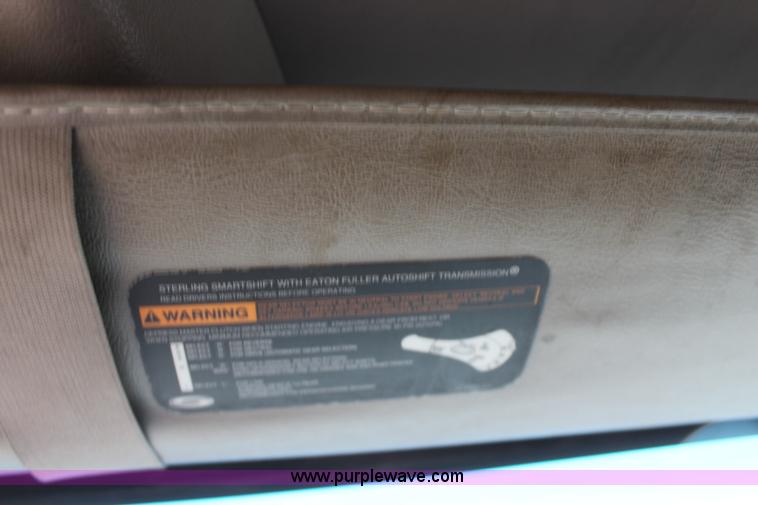 image for item L2498 2001 Sterling LT7500 dump truck