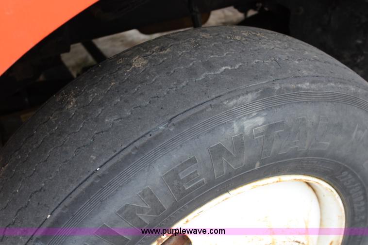 image for item L2498 2001 Sterling LT7500 dump truck