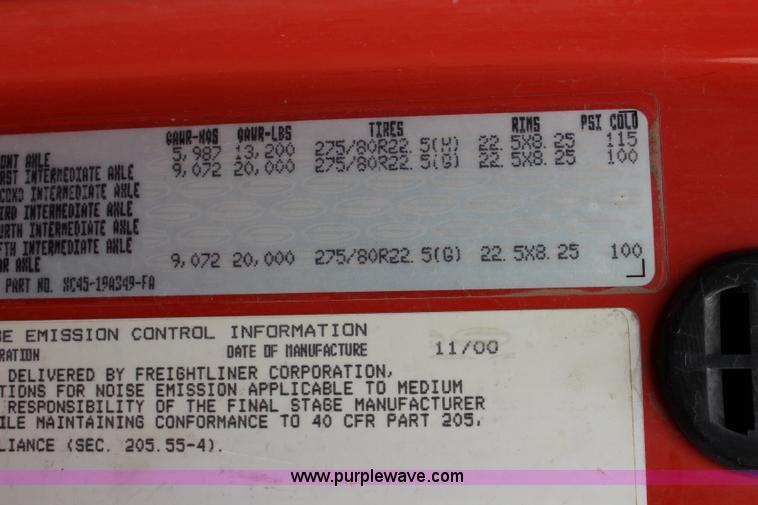 image for item L2498 2001 Sterling LT7500 dump truck