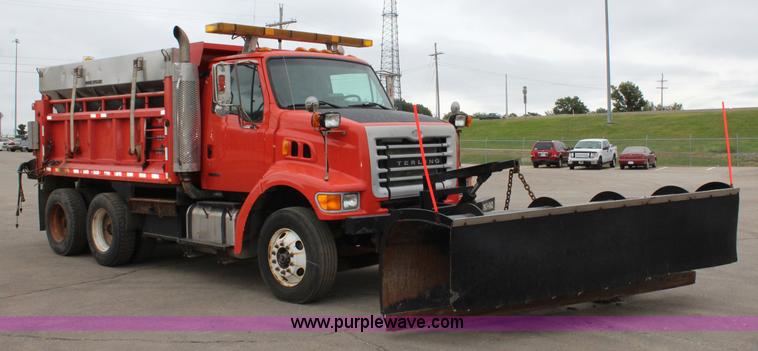 image for item L2499 2003 Sterling LT7500 dump truck