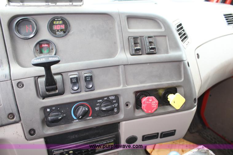 image for item L2499 2003 Sterling LT7500 dump truck