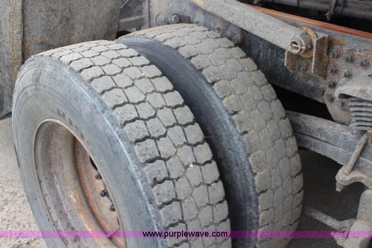 image for item L2499 2003 Sterling LT7500 dump truck