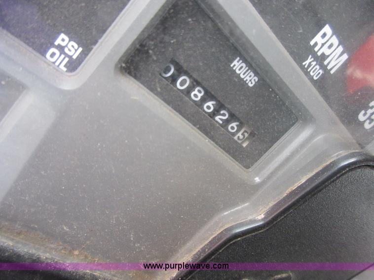 image for item L6387 1999 International 4900 dump truck