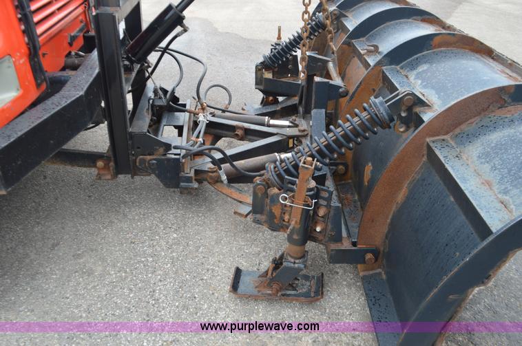 image for item L6388 1999 International 4900 dump truck