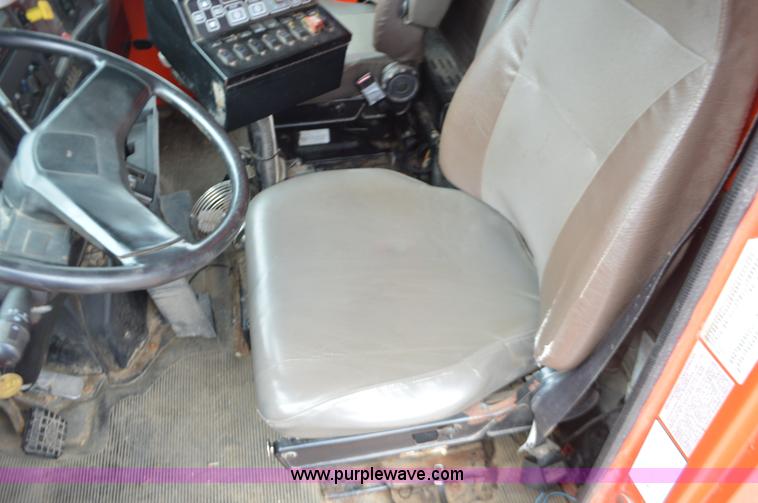 image for item L6391 1999 International 4900 dump truck