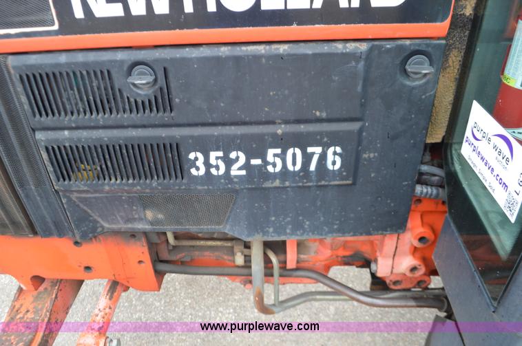 image for item L6392 1997 Ford New Holland 6640SL tractor