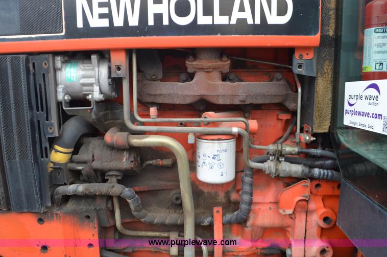 image for item L6392 1997 Ford New Holland 6640SL tractor