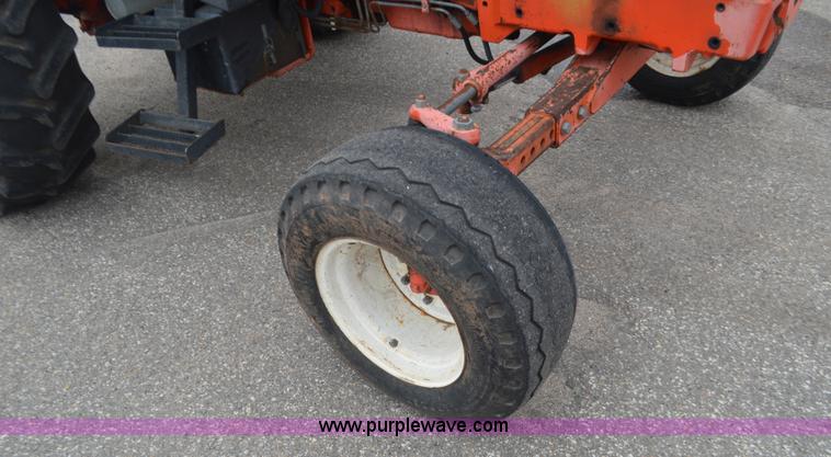 image for item L6392 1997 Ford New Holland 6640SL tractor