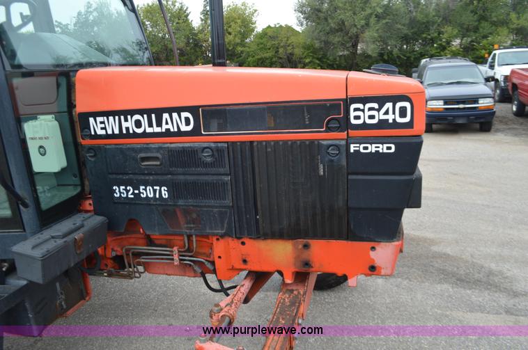 image for item L6392 1997 Ford New Holland 6640SL tractor