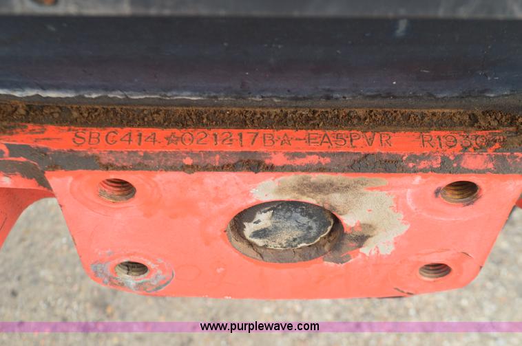 image for item L6392 1997 Ford New Holland 6640SL tractor