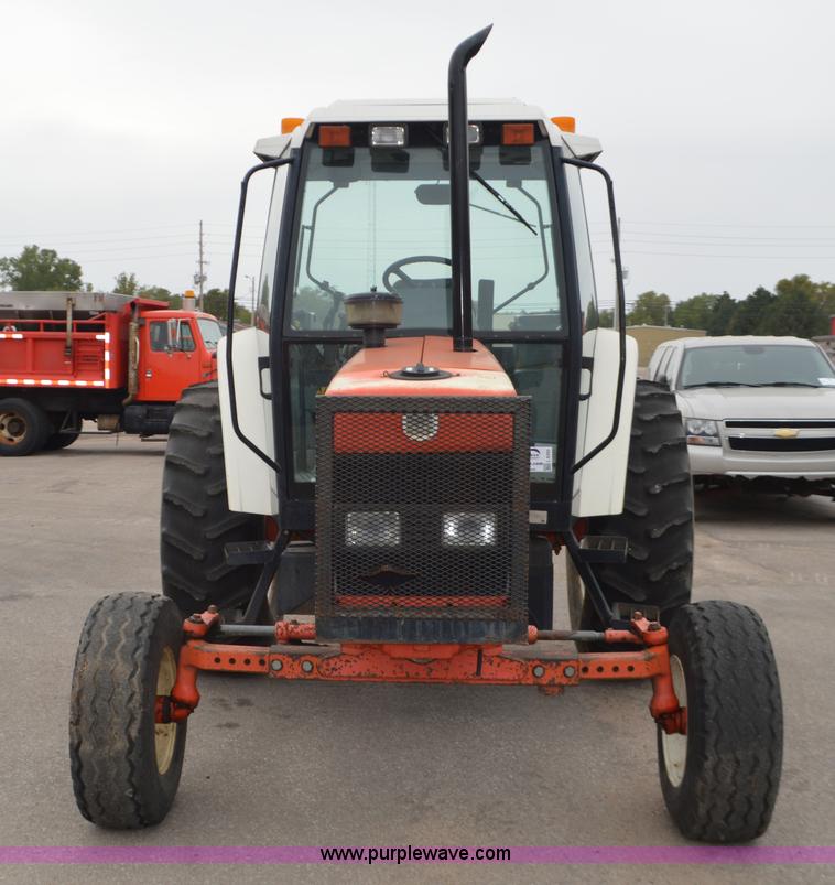 image for item L6393 1997 Ford New Holland 6640SL tractor