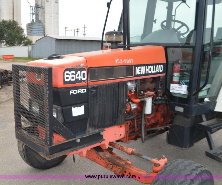 image for item L6393 1997 Ford New Holland 6640SL tractor