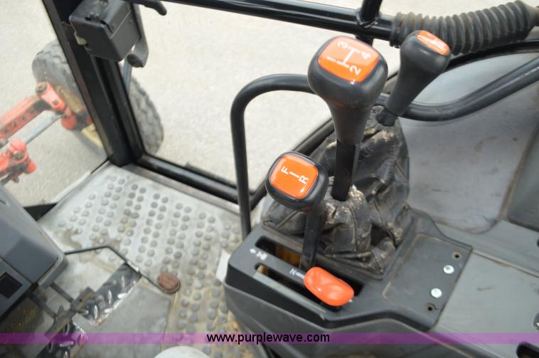 image for item L6393 1997 Ford New Holland 6640SL tractor