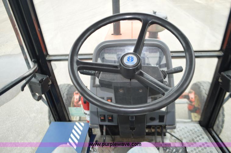 image for item L6393 1997 Ford New Holland 6640SL tractor
