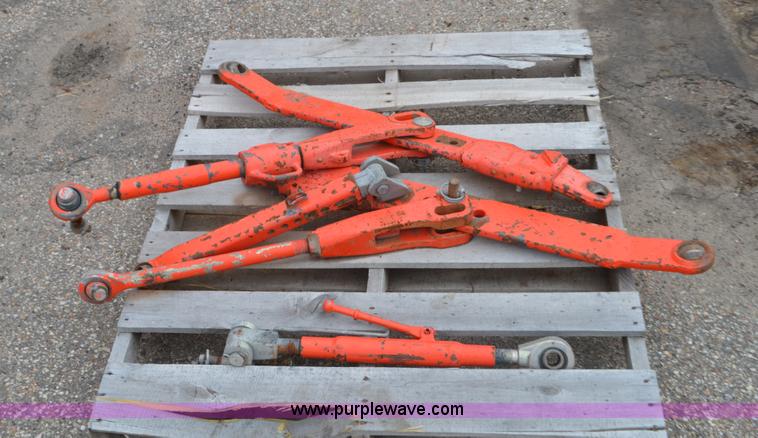 image for item L6393 1997 Ford New Holland 6640SL tractor