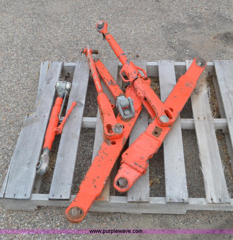 image for item L6393 1997 Ford New Holland 6640SL tractor