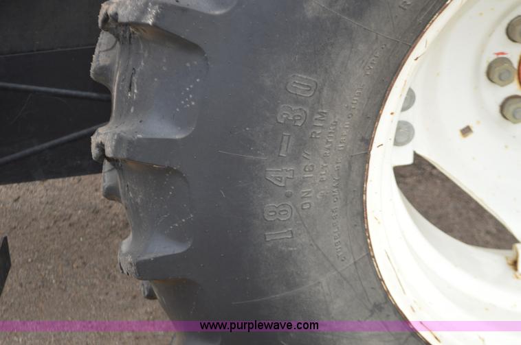 image for item L6395 1998 Ford New Holland 6640SL tractor