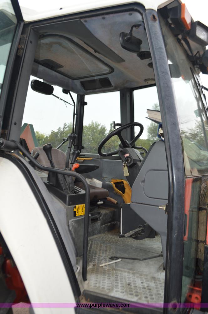 image for item L6395 1998 Ford New Holland 6640SL tractor