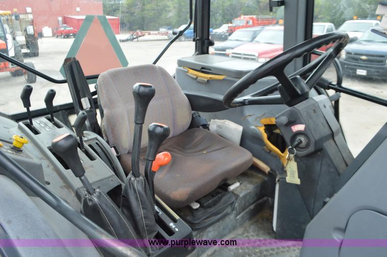 image for item L6395 1998 Ford New Holland 6640SL tractor
