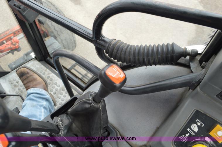 image for item L6395 1998 Ford New Holland 6640SL tractor