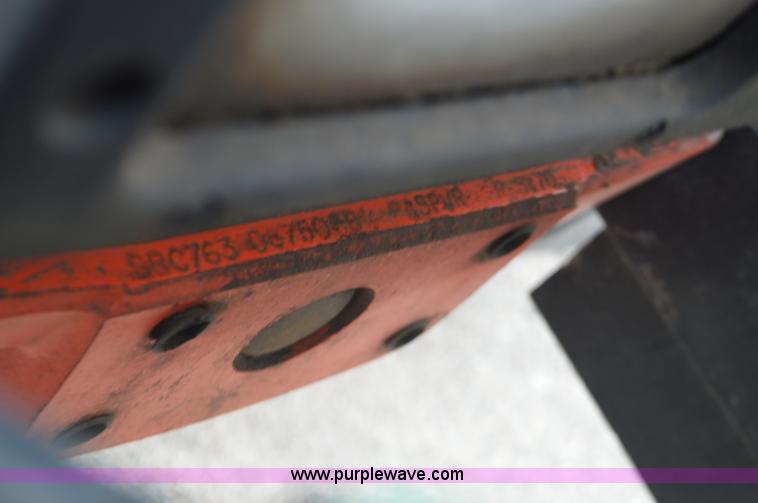 image for item L6395 1998 Ford New Holland 6640SL tractor