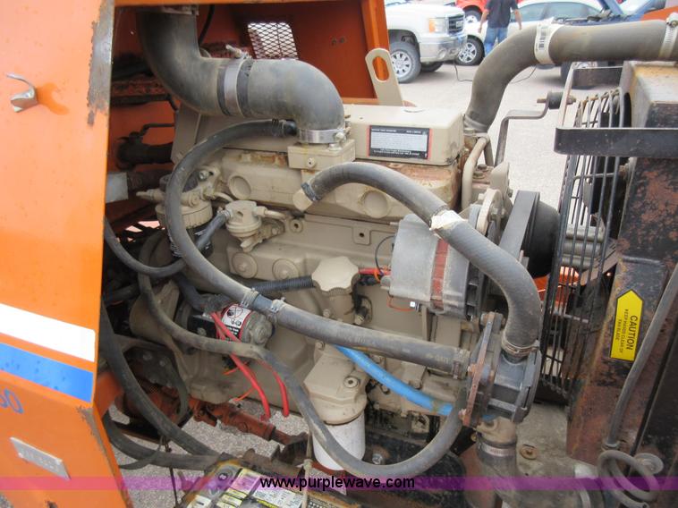 image for item L6405 2006 Broce RJ350 broom