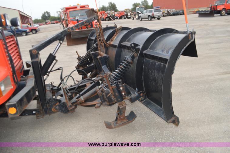 image for item L6406 1999 International 4900 dump truck