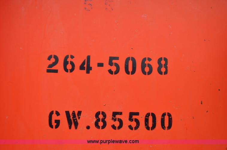 image for item L6407 1999 International 4900 dump truck