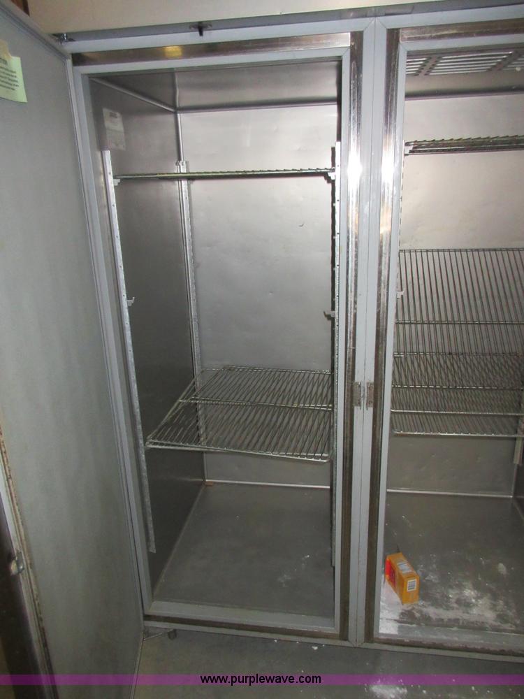 image for item BB9125 Assorted items