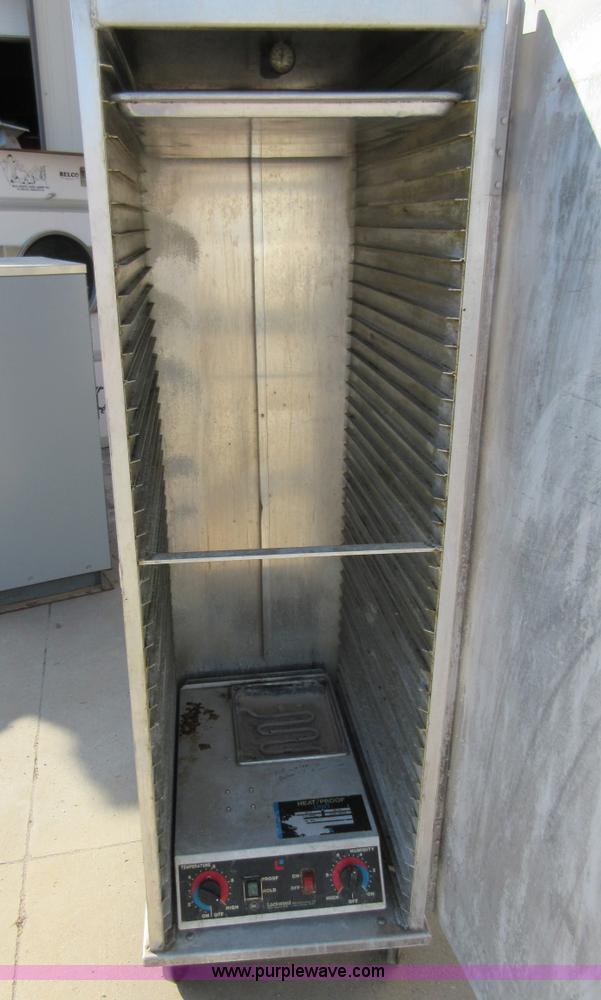 image for item BB9127 Assorted items