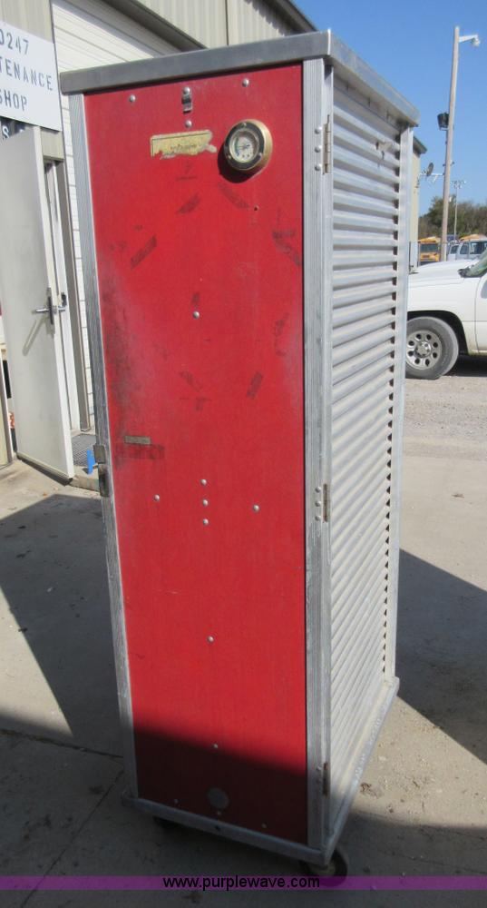 image for item BB9127 Assorted items