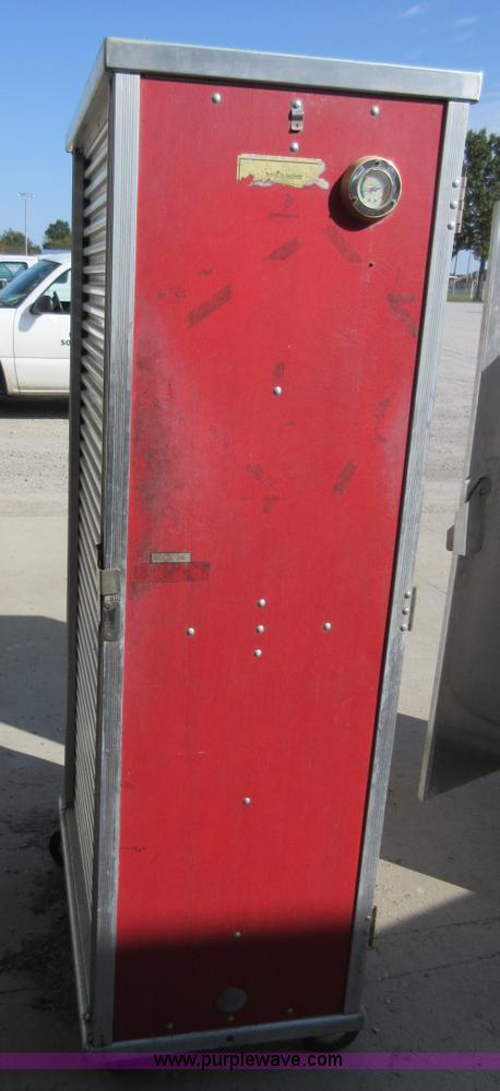 image for item BB9127 Assorted items