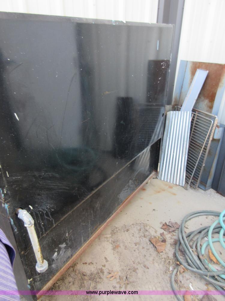 image for item BB9127 Assorted items