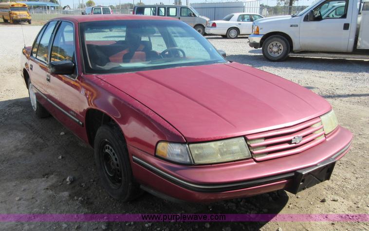 image for item BB9128 1993 Chevrolet Lumina
