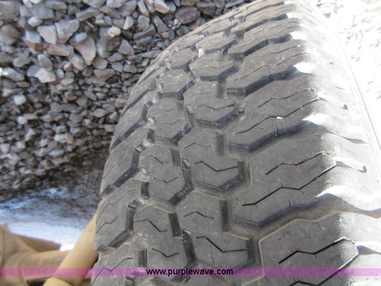 image for item BB9129 1993 Chevrolet Astro Extended van