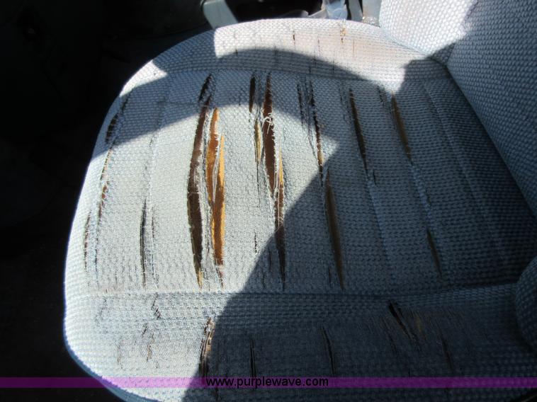 image for item BB9129 1993 Chevrolet Astro Extended van