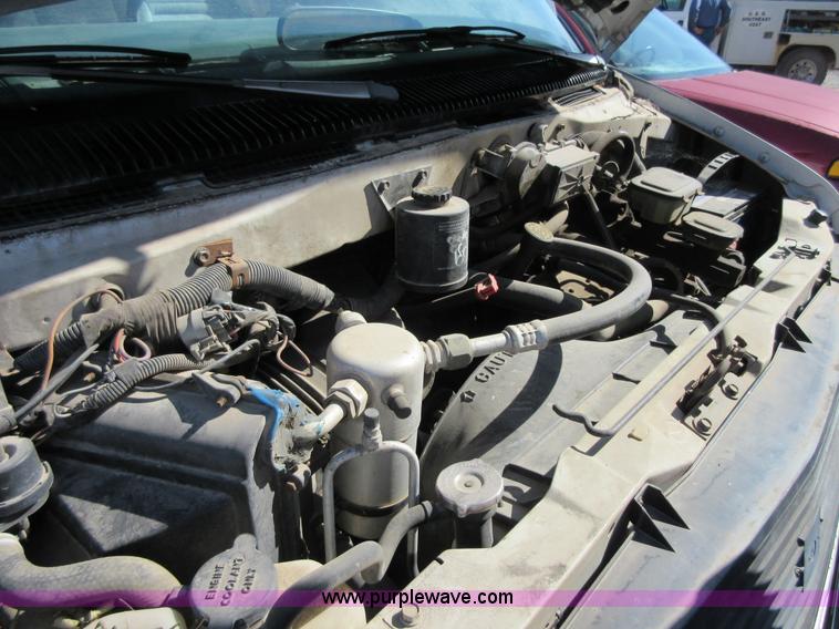 image for item BB9129 1993 Chevrolet Astro Extended van