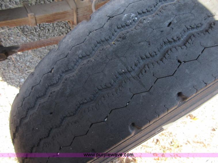 image for item BB9130 1987 Chevrolet school bus