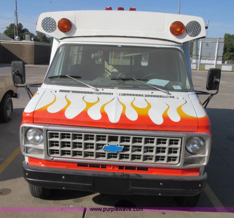 image for item BB9150 1981 Chevrolet G30 transit vehicle